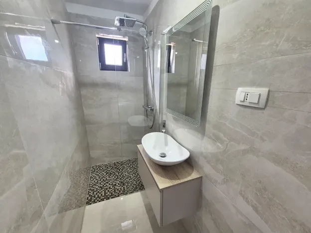 Prodej bytu 3+kk, Malinska, Chorvatsko, 75 m2