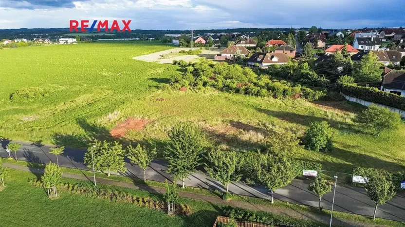 Prodej pozemku, Jesenice, 4757 m2