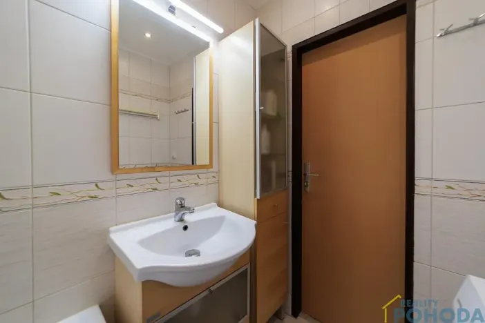 Prodej bytu 2+1, Vysoké Mýto, V Peklovcích, 59 m2