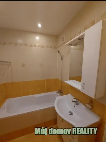 Pronájem bytu 3+kk, Praha - Libuš, Zbudovská, 72 m2