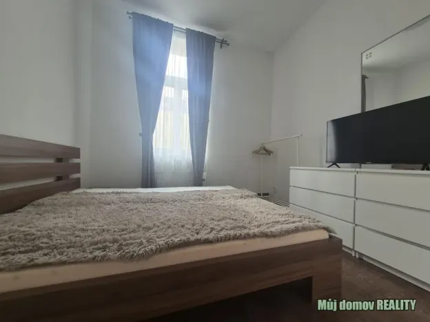 Pronájem bytu 3+kk, Praha - Karlín, Křižíkova, 74 m2