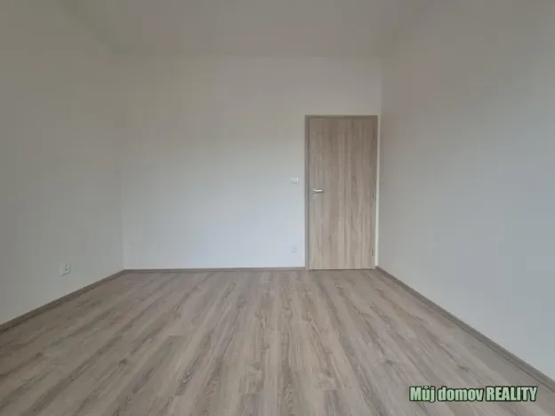 Prodej bytu 2+kk, Praha - Pitkovice, V Pitkovičkách, 39 m2