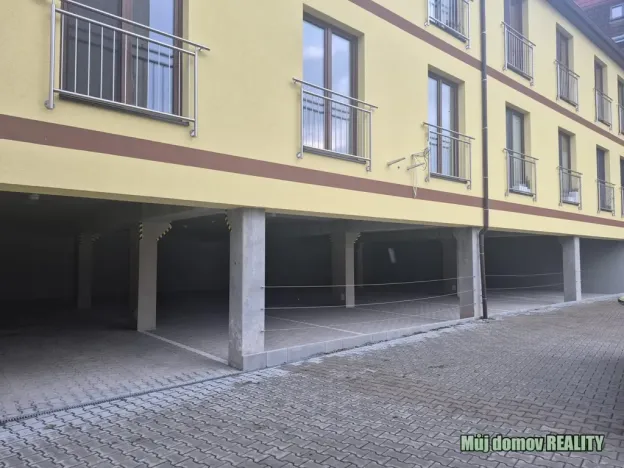 Prodej bytu 2+kk, Praha - Pitkovice, V Pitkovičkách, 39 m2