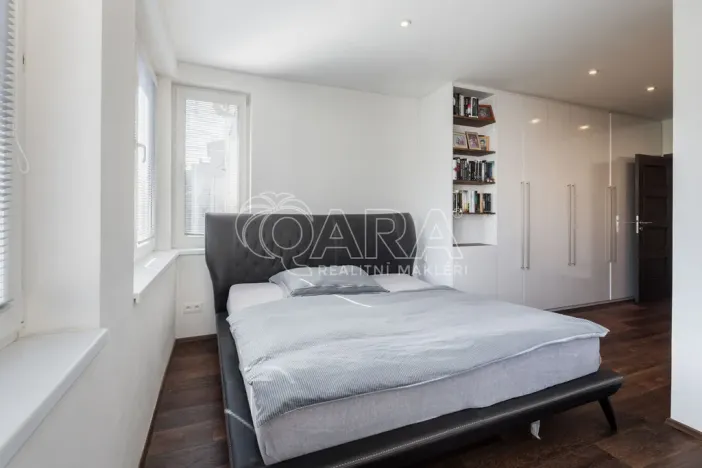 Prodej rodinného domu, Slaný, Vepřkova, 440 m2