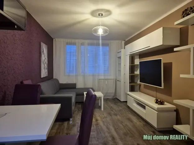 Pronájem bytu 2+kk, Praha - Háje, Mendelova, 42 m2