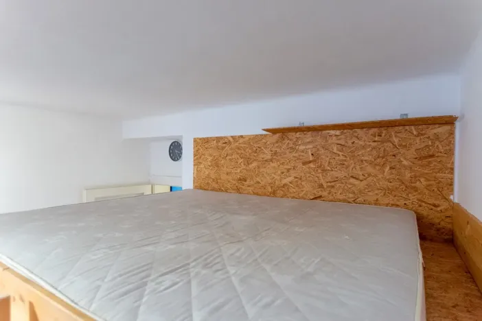 Pronájem bytu 1+kk, Praha - Žižkov, Sudoměřská, 28 m2