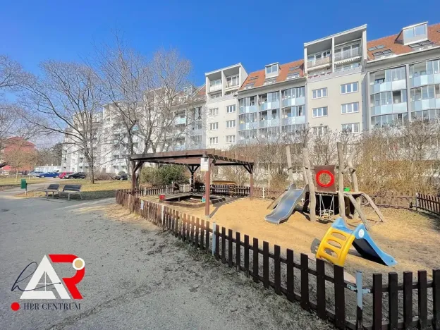 Prodej bytu 2+1, Brno, Souběžná, 57 m2