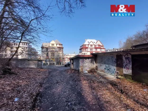 Prodej garáže, Karlovy Vary, Svahová, 20 m2