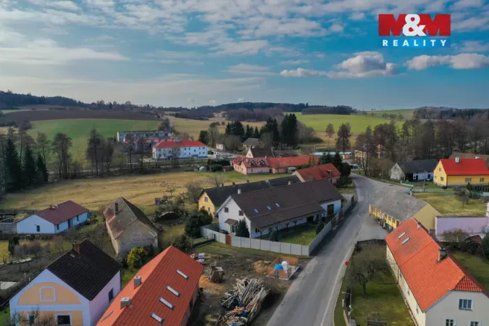 Prodej rodinného domu, Mladý Smolivec, 218 m2