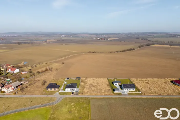 Prodej pozemku pro bydlení, Obrubce, 1136 m2