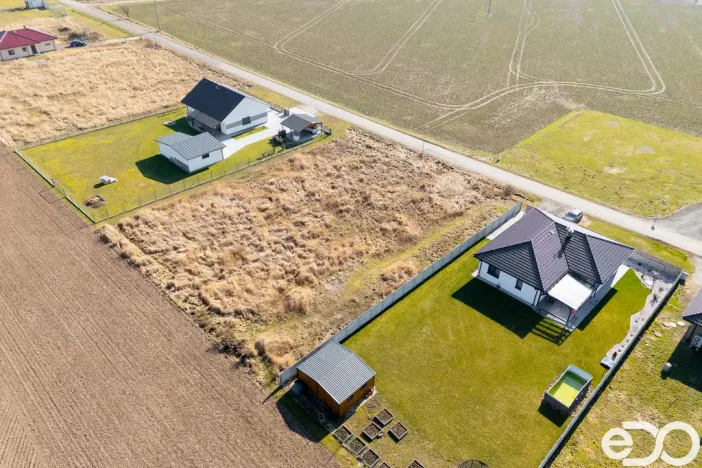 Prodej pozemku pro bydlení, Obrubce, 1136 m2