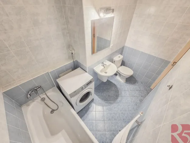 Prodej bytu 1+kk, Praha - Vysočany, Podkovářská, 39 m2