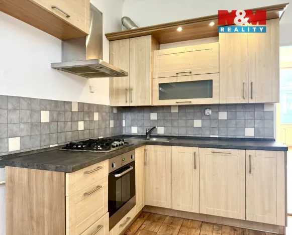 Prodej bytu 2+1, Ostrava - Moravská Ostrava, Veleslavínova, 68 m2