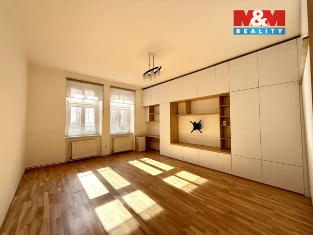 Prodej bytu 2+1, Ostrava - Moravská Ostrava, Veleslavínova, 68 m2