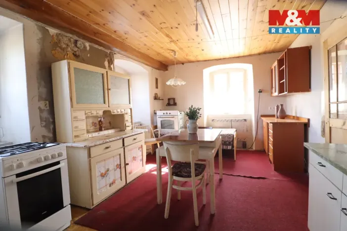 Prodej rodinného domu, Žalany - Černčice, 240 m2