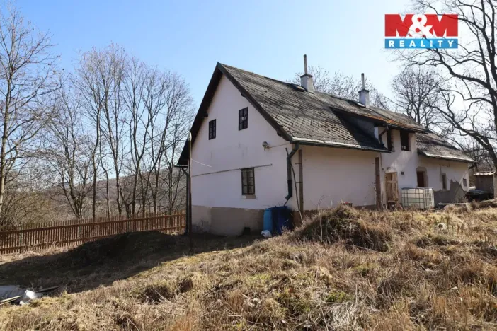 Prodej rodinného domu, Žalany - Černčice, 240 m2