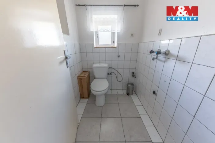 Prodej chalupy, Chřibská - Dolní Chřibská, 250 m2