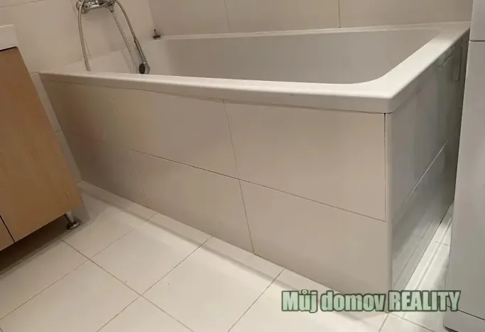 Pronájem bytu 3+1, Praha - Břevnov, Bělohorská, 80 m2