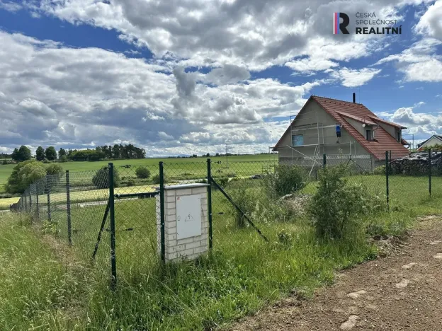 Prodej pozemku pro bydlení, Dobev - Oldřichov, 910 m2