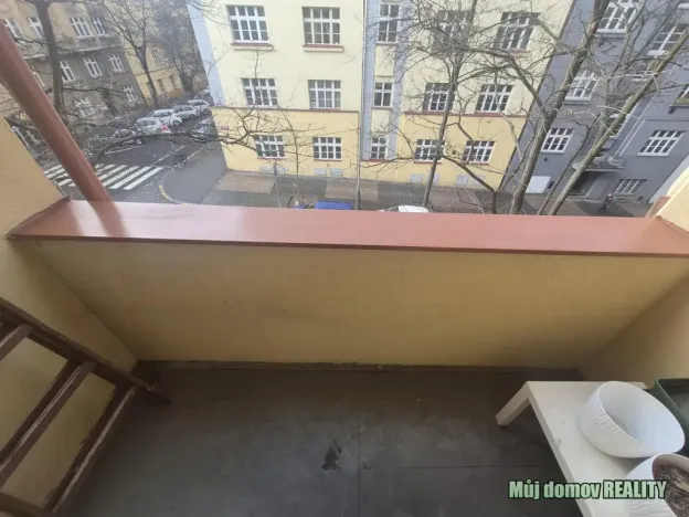 Pronájem bytu 2+1, Praha - Žižkov, Žerotínova, 70 m2