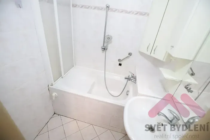 Pronájem bytu 3+1, Praha - Strašnice, Tehovská, 66 m2