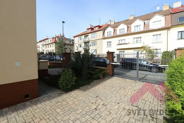 Pronájem bytu 3+kk, Praha - Michle, Na dědinách, 79 m2