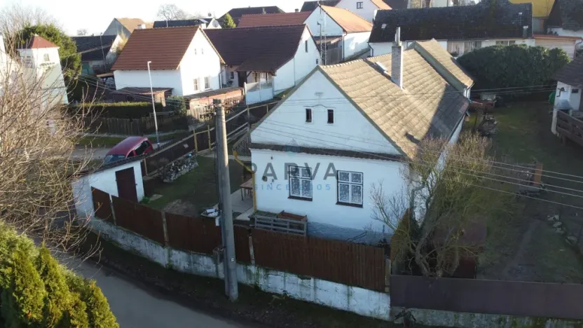 Prodej rodinného domu, Lužany - Dlouhá Louka, 150 m2