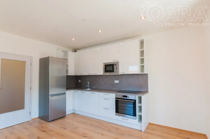 Pronájem bytu 2+kk, Odolena Voda, K Cukrovaru, 54 m2