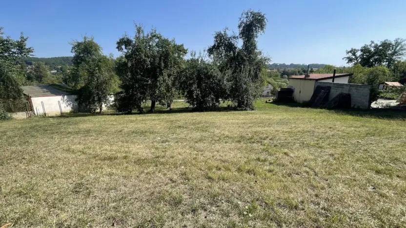 Prodej pozemku pro bydlení, Týnec nad Sázavou - Podělusy, 813 m2