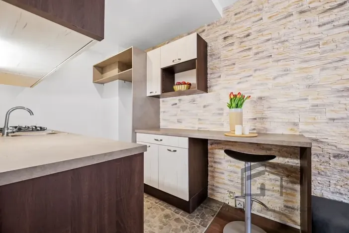 Prodej bytu 2+kk, Praha - Hostivař, Zápasnická, 39 m2