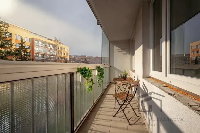 Prodej bytu 2+kk, Praha - Hostivař, Zápasnická, 39 m2