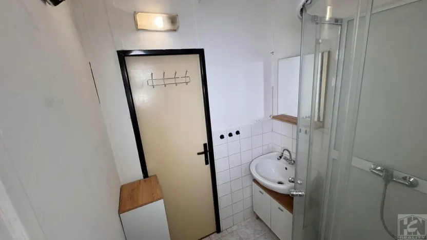 Pronájem bytu 2+1, Jablonec nad Nisou, Budovatelů, 58 m2