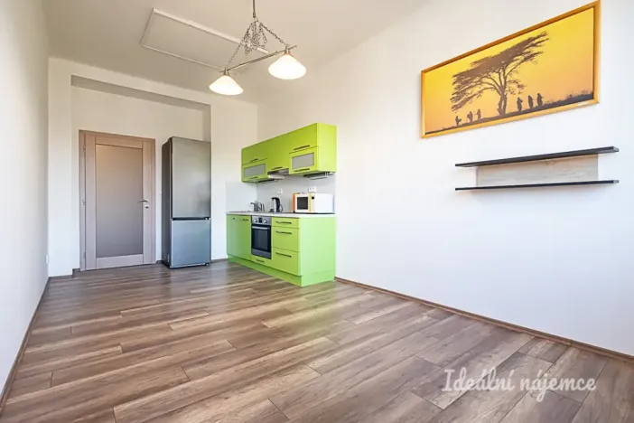 Pronájem bytu 2+kk, Praha - Vršovice, Ruská, 47 m2