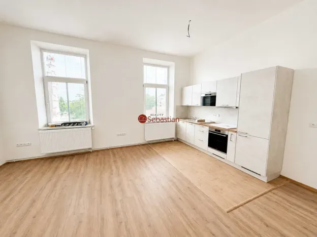Pronájem bytu 3+kk, Pardubice - Zelené Předměstí, třída Míru, 106 m2