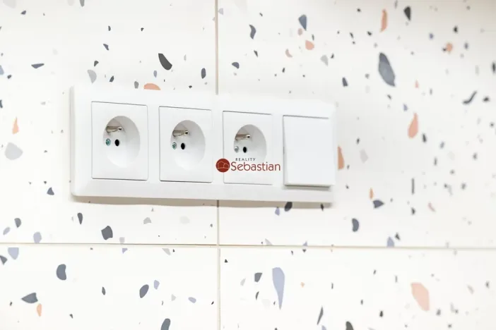 Pronájem bytu 2+1, Praha - Nové Město, Na Zderaze, 59 m2