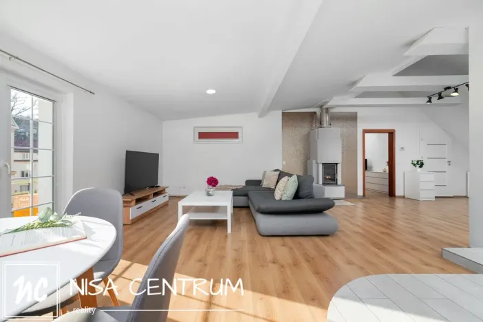 Pronájem bytu 2+kk, Liberec, Chrastavská, 89 m2