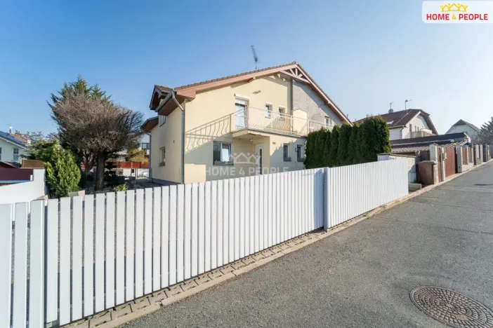 Prodej rodinného domu, Jesenice - Osnice, Šeříková, 110 m2