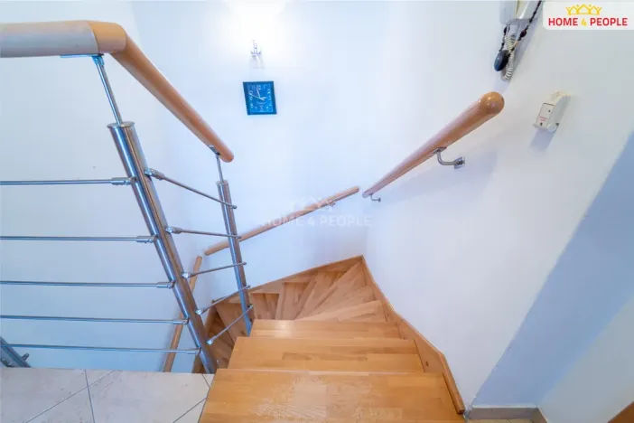 Prodej rodinného domu, Jesenice - Osnice, Šeříková, 110 m2