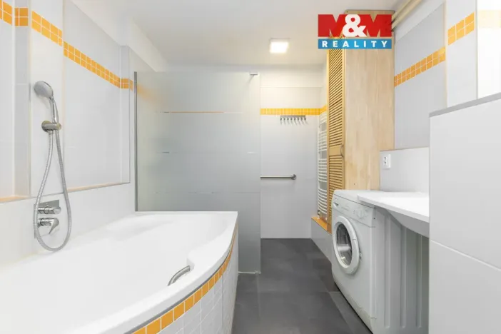 Prodej rodinného domu, Brno - Maloměřice, Jarní, 231 m2