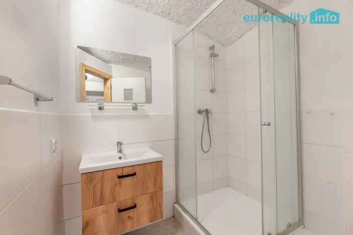 Prodej rodinného domu, Zákupy, U Stadionu, 272 m2