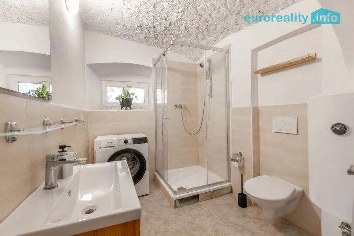 Prodej rodinného domu, Zákupy, U Stadionu, 272 m2