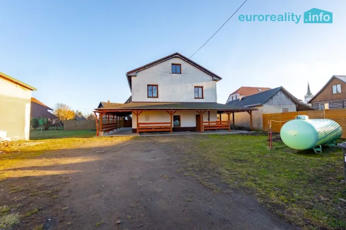 Prodej rodinného domu, Zákupy, U Stadionu, 272 m2