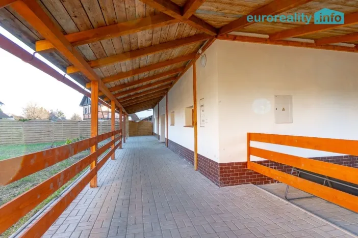 Prodej rodinného domu, Zákupy, U Stadionu, 272 m2