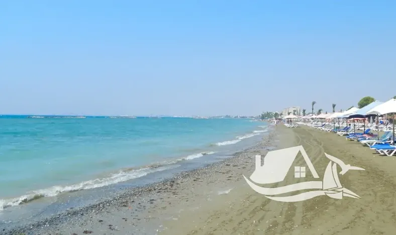 Prodej bytu 2+1, Larnaka, Kypr, 80 m2