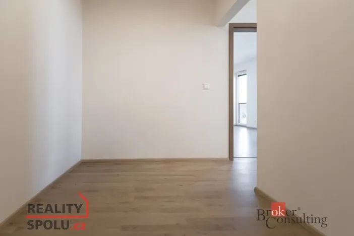 Pronájem bytu 2+kk, Pardubice - Pardubičky, Nová Tesla, 48 m2