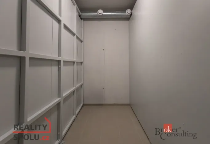 Pronájem bytu 2+kk, Pardubice - Pardubičky, Nová Tesla, 48 m2