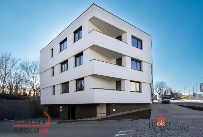 Pronájem bytu 2+kk, Pardubice - Pardubičky, Nová Tesla, 48 m2