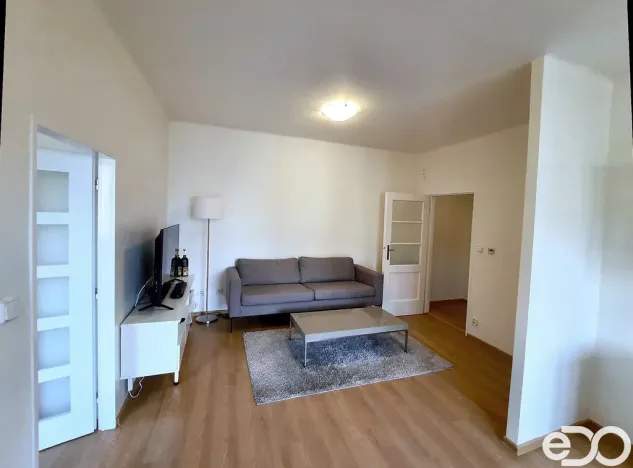 Pronájem bytu 2+kk, Praha, Bystřická, 43 m2
