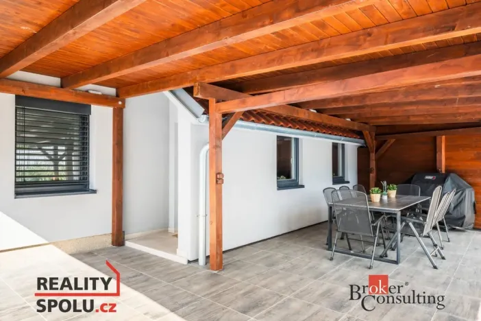 Prodej rodinného domu, Stanoviště, 210 m2