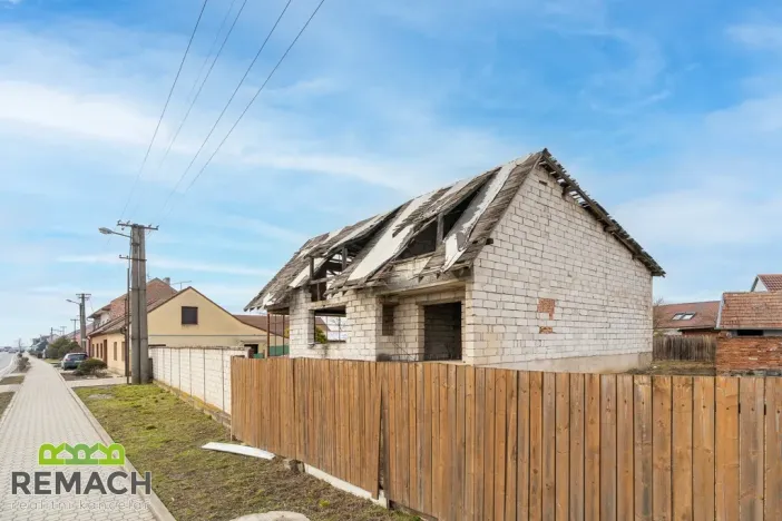 Prodej rodinného domu, Huštěnovice, 381 m2